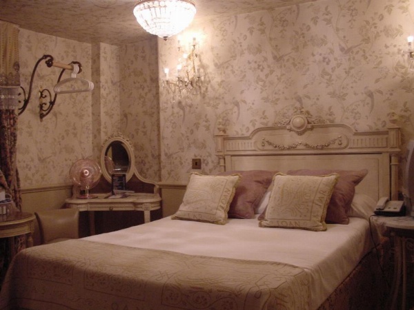 Pavilion Hotel image 8
